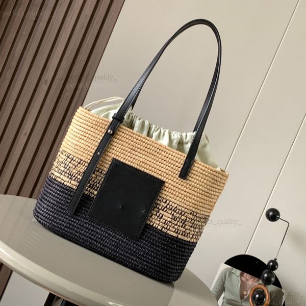

99A A masterpiece handbag designed by 12A, featuring a shoulder strap and made of coconut fiber material, exuding a high-end touch and being a must-have for vacations., Three