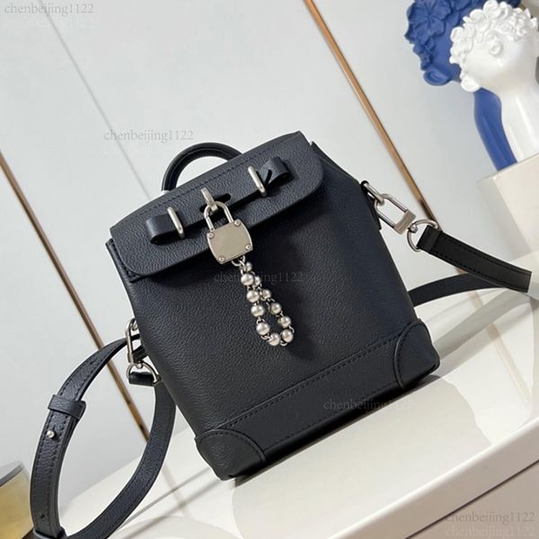 

99A top design team, fashionable and casual genuine leather bags, pure steel hardware that is durable and does not rust, handbags, shoulder bags, crossbody bags, One