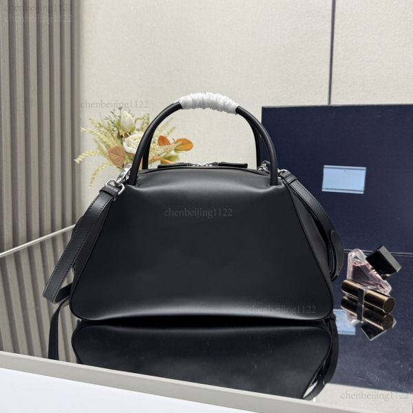 

99A Integrating the concepts of fashion and luxury, this stylish casual leather handbag, crossbody bag, shoulder bag, with pure steel hardware, highlights the quality., One