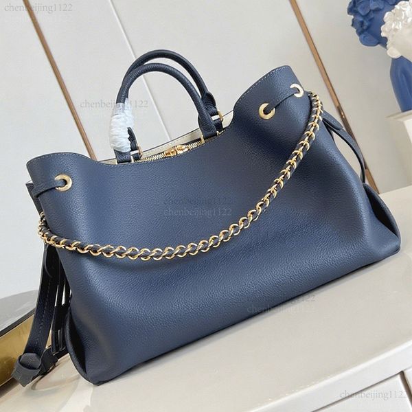 

99A top-level design, fashionable and casual genuine leather with pure steel hardware lock quality, handbag, shoulder bag, crossbody bag, fashionable bag., One