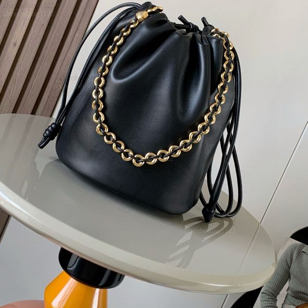 

99A Premium Design Collection, genuine leather crossbody handbag, equipped with high-quality pure steel hardware lock, featuring a fashionable and casual style., Four