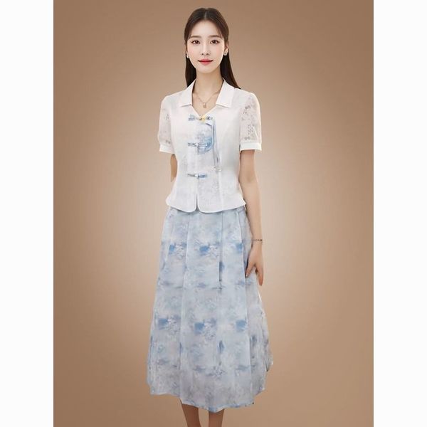 New Chinese upscale dress set female 2025 summer new temperament mom foreign style ageing thin