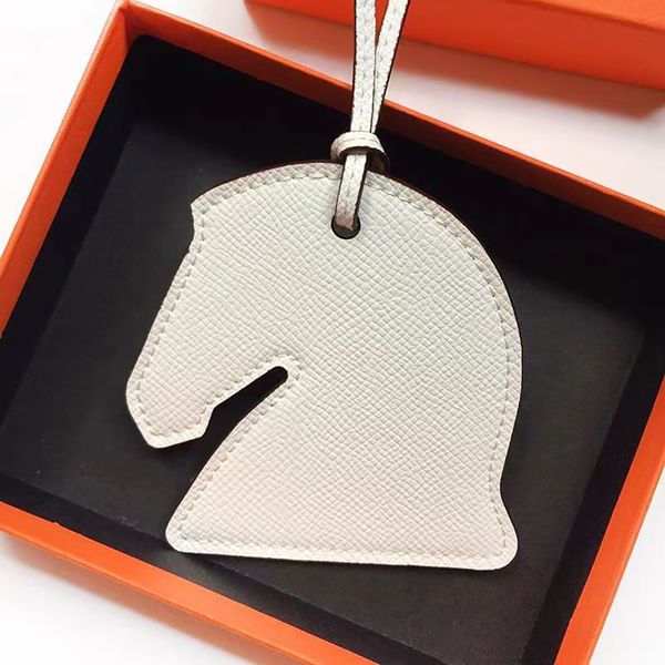 

Designer Keychain for Womens Luxury Keyring Keychain Bag pendant Charm Horse head Stylish Keychain Hangings Leather Keychain02