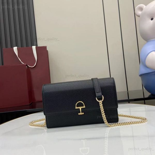 

12A The designer has created a hand-held single-shoulder crossbody bag. The imported leather material ensures that every outing is filled with an air of sophistication., Six