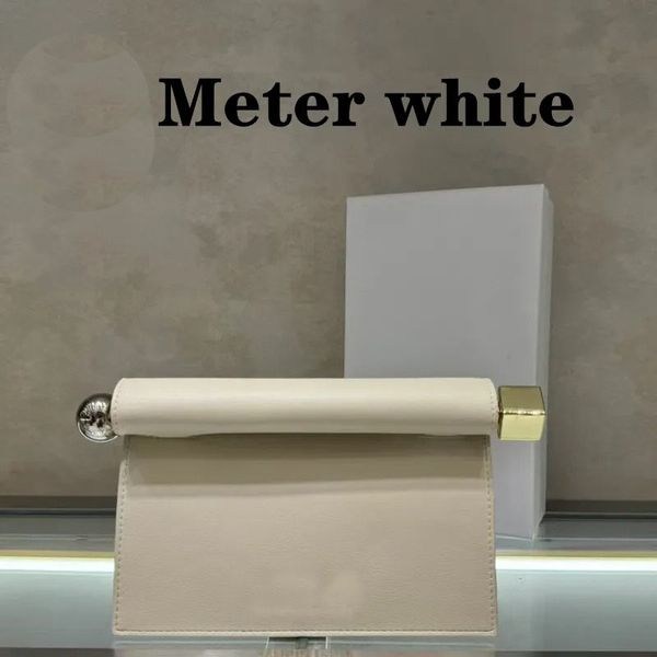 

Designer Rolled Edge Chain Bag Luxurious Leather Sculpture Bag High-End Single Shoulder Crossbody Bag, Bag 3