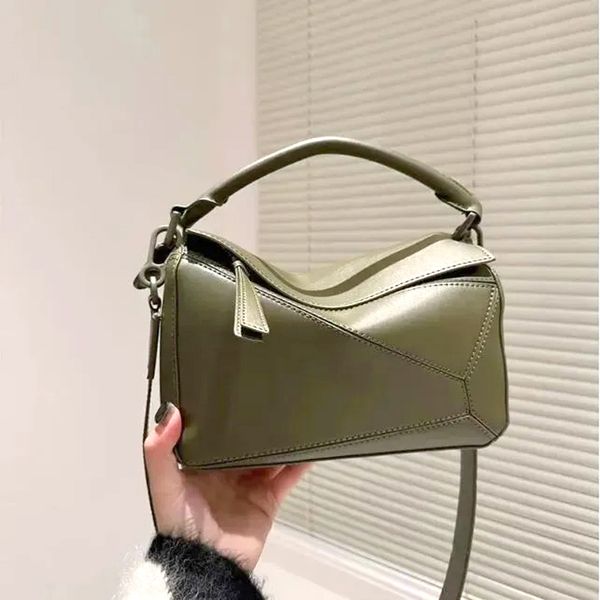 

Designer bag Women's bag Shoulder bag Detachable shoulder strap luxury lady bag crossbody Chains bag Geometric puzzle mini bag, Khaki