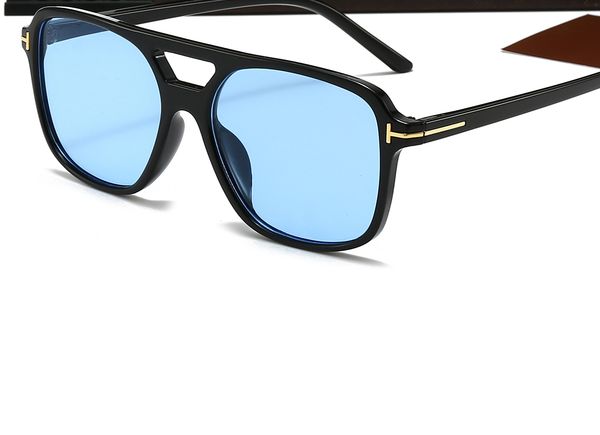 

sunglasses designed by top designers for women and men. Popular models in the fashion eyewear category. Vintage style sunglasses.