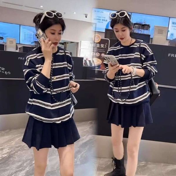 

Plus Size Women's Clothing 1.0-150kg New Classic Navy Blue Striped Long Sleeve Sweatshirt Versatile Top Trendy