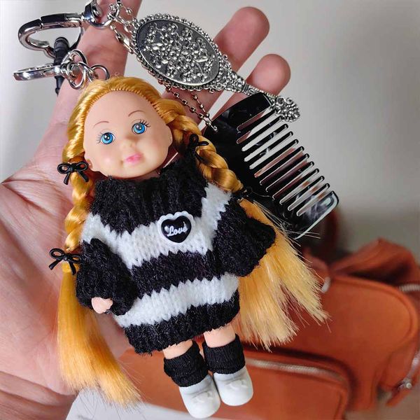 

Retro trend toy mini doll pendant | Handmade doll bag accessory. Fashionable for Y2K dark / sweet and bold styles. Ideal for gift-giving to bring back childhood memories.