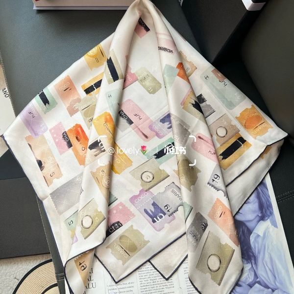 

New fall and winter silk scarf Slightly textured silk high-quality luxurious lady's silk scarf silk scarf Design scarf Fashionable lady Versatile styling option