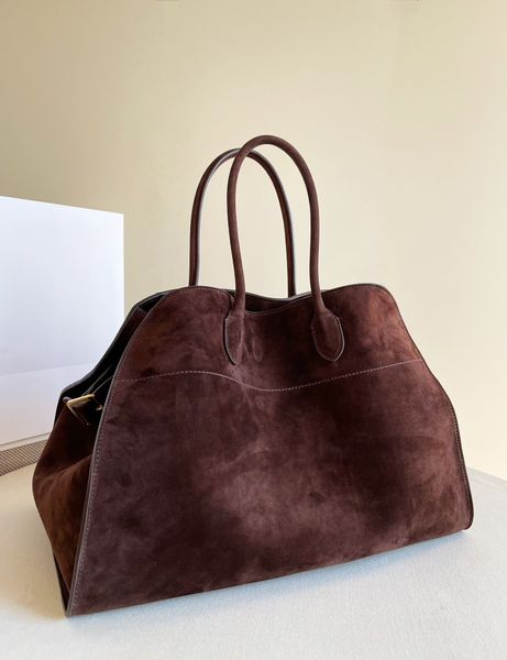 

Mirror 2025 designers will use high-quality, high-end, simple, atmospheric and fashionable design bags to create a noble style circular arc-shaped handbag, Brown 1