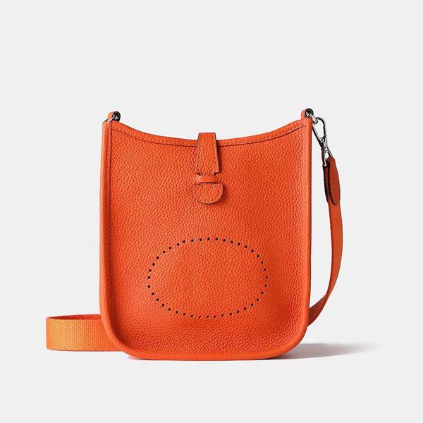 

Women designer bag layered cowhide shoulder bag crossbody bag with high-end feel hollowed out craftsmanship Fashion Bags, A5