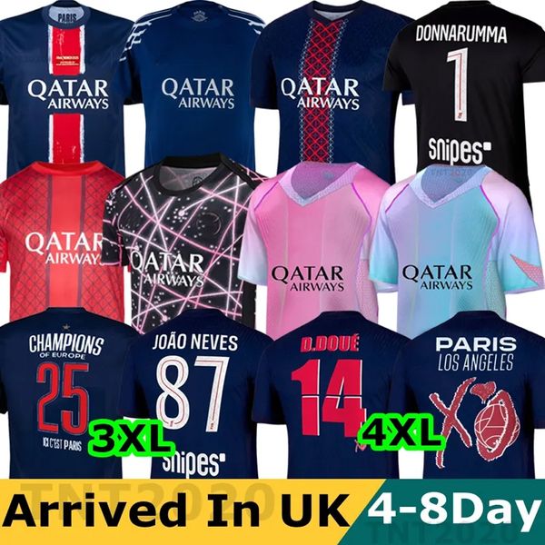 

25 26 D.DOUE KVARATSKHELIA Maillot de Foot Joao Jerseys Marquinhos O.Dembele Barcola Asensio Hakimi Ugarte Futebol camisa 2025 2026 Hommes Enfants Men KIDS Kit001, 25/26 home adult player+ligue 1