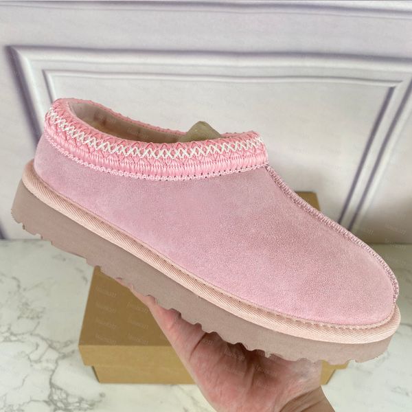 Women's Luxury Leather Plush Snow Boots Designer Fashionable Thick Soled Ankle Boots Winter Warm Plush Slippers