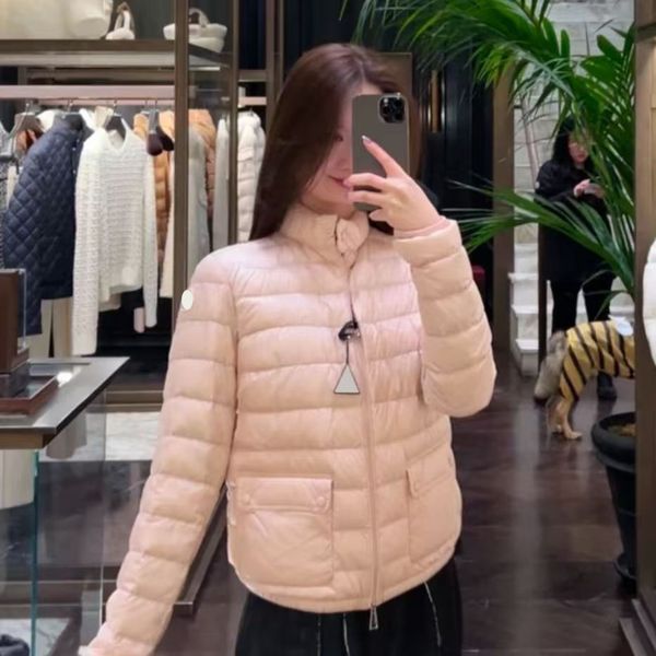

Female Tops Womens Jackets Puffy Long Sleeves Woman Down Coats Winter Outwears Designer Lady Bomber Jacket Windbreaker Short Coat Size S-XL, M5
