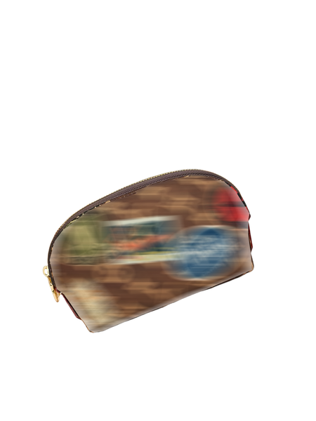 

Luxury Chic Unisex Designer Tote - Durable Style for Men and Women, Brown