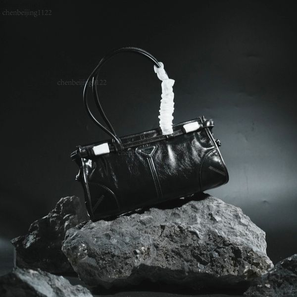 

99A High-Quality Fashion Bags, Imported Oil-Wax Leather and Top Designers. The large capacity bags allow you to showcase your unique charm in various occasions., One