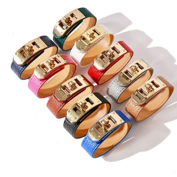 

Leather Bracelet Designer Slim Bracelet Wristband Premium Charm Letter Charm Bracelet Hardware Gold Plated Jewelry Bracelet High Quality Women Bracelet