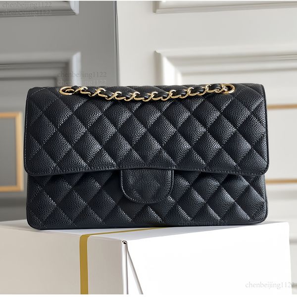 

99A The handbags designed by top designers come in various styles and can be paired with bohemian-style dresses. The exquisite hardware adds an air of mystery., One
