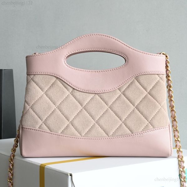 

99A The top designer has created the 12A single shoulder handbag, made of 100% imported sheepskin. It will enable you to stride confidently on the path of fashion., Three