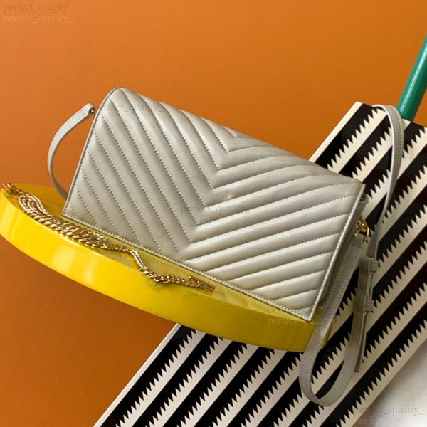 

99A The designer infused his inspiration into this single-shoulder crossbody handbag. The pure copper hardware is custom-made by hand, showcasing its unique charm., Two