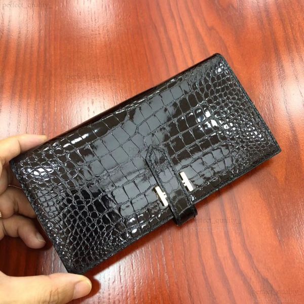 

99A Premium Designer Shoulder-Strap Handbag, made of imported crocodile skin and custom-made by hand, offers you a dual experience of fashion and quality., One