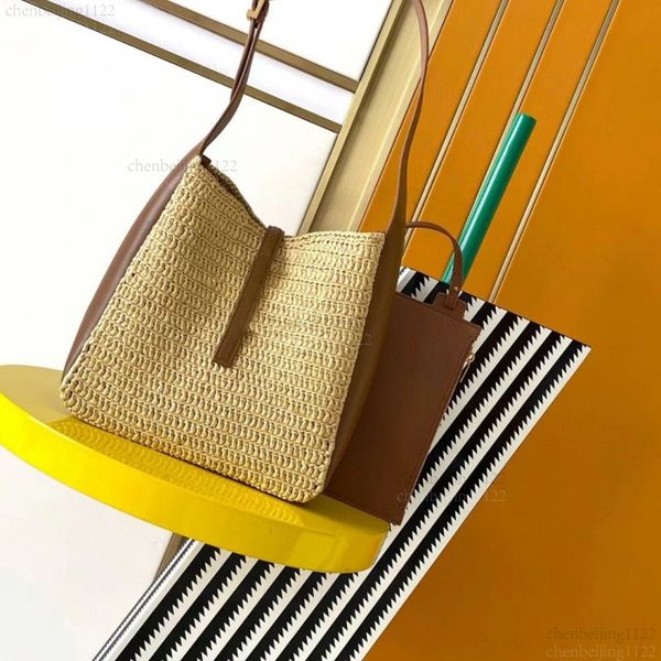 

99A The top designer created this handbag with a shoulder strap using his expertise. It features Rafi grass and exquisite hardware, and is a 22CM large capacity handbag., One