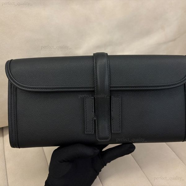 

99A Premium Designer Shoulder-Strap Handbag, made of imported genuine leather, with a rare design. It will become a dazzling gem in your fashion wardrobe., Six