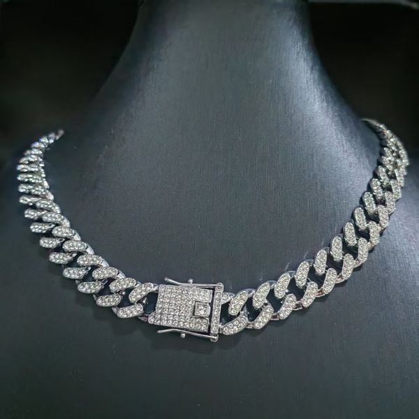 

Unleash Your Inner Swagger with Our Bling - Cuban Link Necklace for Men!