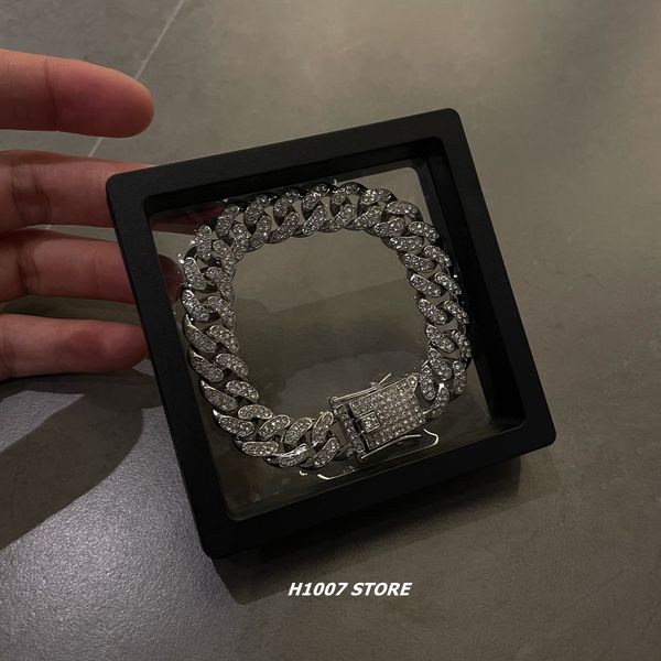 

Cuban bracelet - electroplated with diamonds - hip-hop style men's bracelet, hand ornament