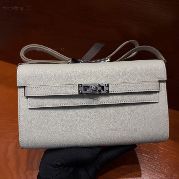 

99A Top designer casual fashion shoulder bag, 19.5cm single shoulder bag, made of imported cowhide leather by skilled artisans, with a strong sense of design., One