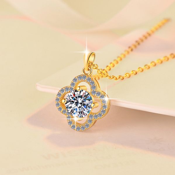 

925 pure silver plated with 18K gold morganite necklace for women. Fashionable four-leaf clover / snowflake / windmill multi-element pendant. Collar chain.