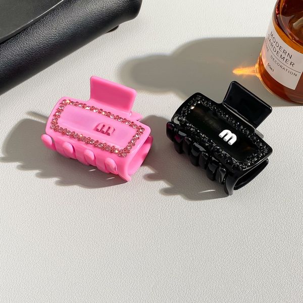 

Claw Clamp Shark Clamp Rhinestone Letter Hair Claws Special Letter Claw Clamp Clips for Gift Party Fashion Hair Accessories, Orange