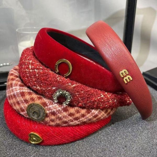 

Women's Designer Headband High-quality Leather Headband Enhance The Top of The Skull Wide-brimmed Headband Classic Women's Luxury Hair Accessories Christmas Style