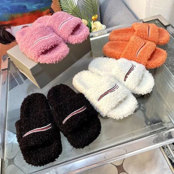 

Luxury Slides designer slippers women slides for men Paris slides sandals Fashion slipper for men women Fur Fluffy Furry Warm Classics Sandals Ladies Winter 35-46, Blue