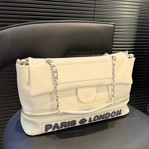 

Airport Bag Designer Women Shoulder Bag Cowhide Classic Alphabet Print Silver Hardware Metal Twistlock Matelasse Chain Hand Crossbody Bags Makeup Bags Wallte 32cm, Beige