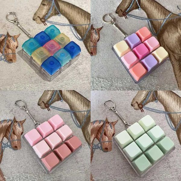 Fidget Decompression 9-Key Keyboard Toy-Anti-Stress Finger Keychain for Adults KidsFun Stress Relief Gadget for Boys Girls Z251103