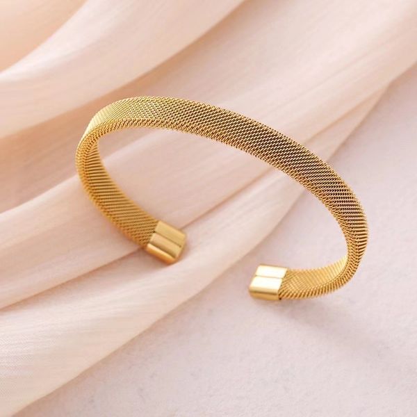 

Bracelet Designer Luxury Stainless steel Women Bangle Wedding Party Jewelry Gold Plated Silver Couple Charm Cuff Classic Stainless Steel Jewelry Gift for Women Men