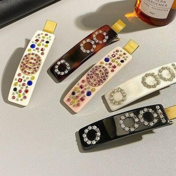 

Luxury Designer Brand Letter Black White Hair Clips Claw Elegant Shark Hair Clip Hairpin Hair Clip Headwear Hairpin Jewelry Hair Accessory