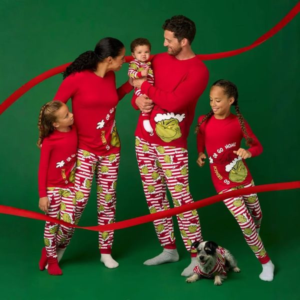 

2025 Family Matching Christmas Pajamas Breathable Cute Cartoon Monogrammed Loungewear Parent-Kid Cotton Polyester Xmas Sleepwear, Red