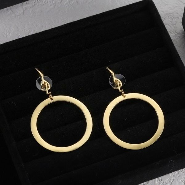 

Designer Hoop Earrings Diamond Letter Hoop Earrings Luxury Earrings for Women 18k Gold Silver Plated High Quality Party Jewelry