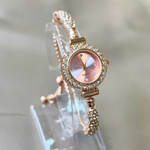 Fashion Rhinestone watch luxury watch womens bracelet retro casual womens watch bracelet Relojes Para MujerXJ250408