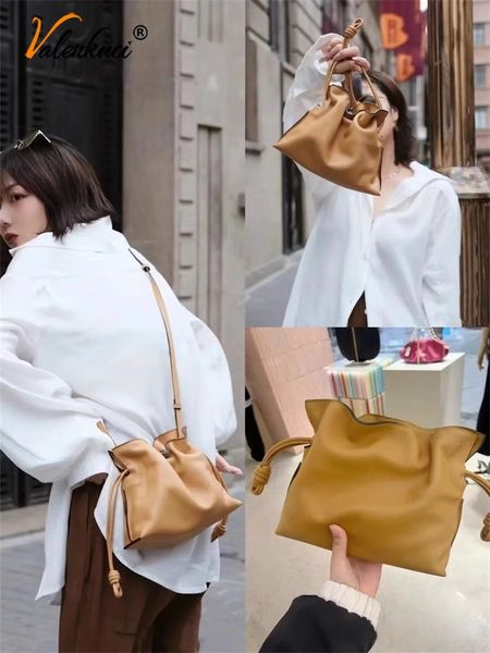 

Luxury Designer Canvas Bag Luo Handbag Diagonal Cross Bag Advanced Folded Dumpling Bag Drawstring Bucket Bag Shoulder Women's Bag 309-2, Brown