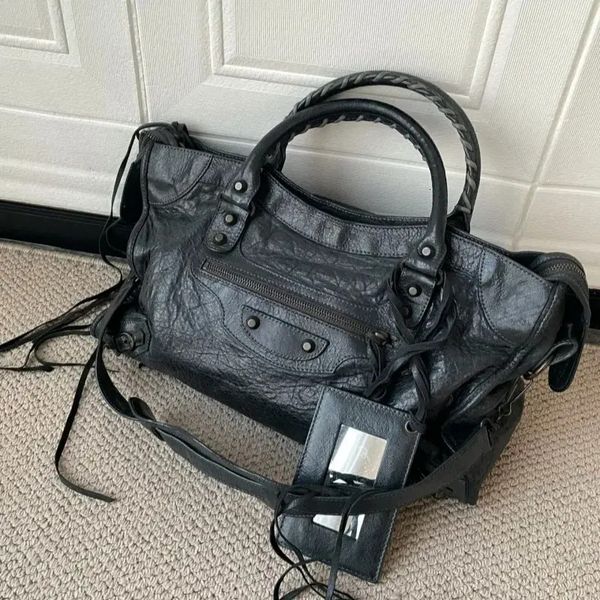 

Vintage City Bag Women Totes Bag Motorcycle Shoulder Bags Designers Genuine Leather Crossbody Clutch Wallet Purse Pochette Retro 45678218 Top Quality, Purple