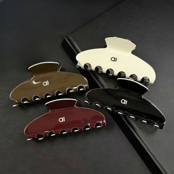 

Women's Hair Clips Designer Shark Clips American Sporty Letter Hair Clips High-Quality Acetate Hair Clips Everyday Versatile Hair Accessories