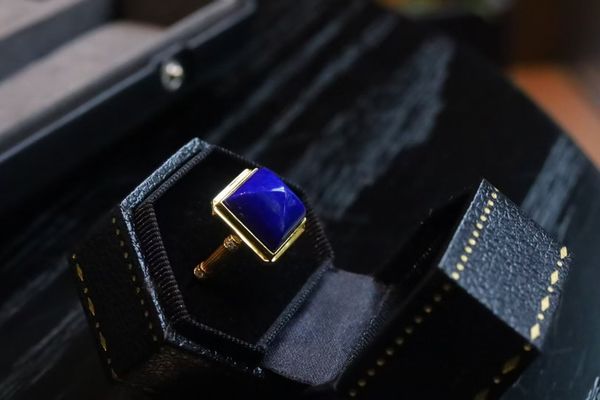 

2025 Ins French Retro 925 Sterling Silver Natural Lapis Blue Square Pendant Single Ring Titanium Steel Plated With 18K Gold Ladies Gifts