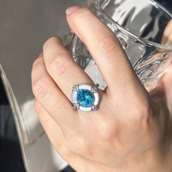 

18K White Gold Oval Aquamarine Ring Open Size Mother Of White Shell Cocktail Bands Gemstone Elegant Female Wedding Fine Jewelry