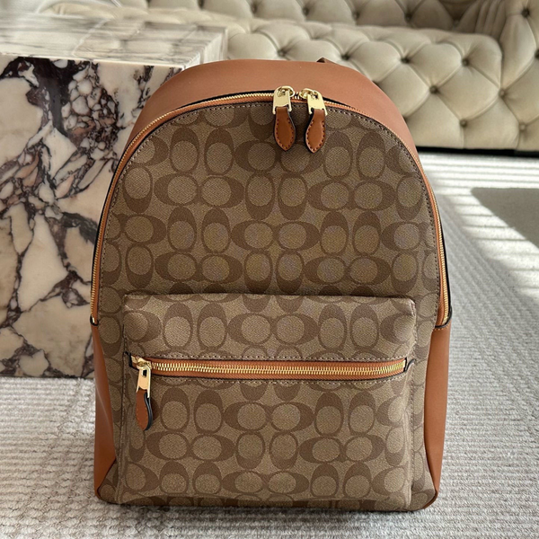 

Luxury Designer Backpack - Large Capacity Hiking Bag with Letter Design for Students & Travelers Large Capacity Retro Versatile Backpack, @~6