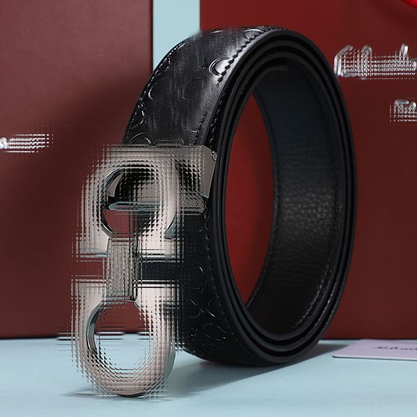 

Designer belt Trendsetting Contemporary Fashion Belt Add Sophistication to Any Outfit, Gray