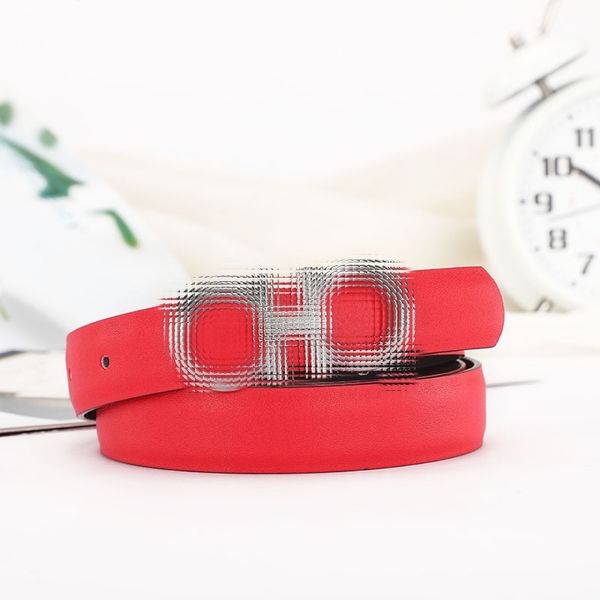 

Fashion 2025 Women's Leather Belt Designer Leather Belts have a high-quality fashion improvement, suitable for modern wardrobes, Green